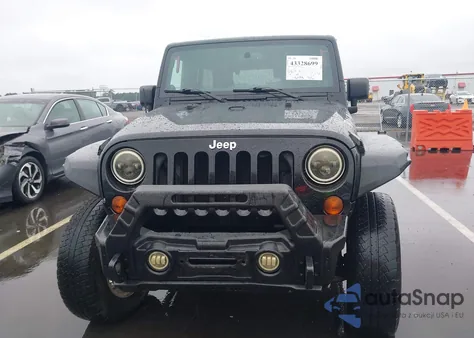 2013 Jeep Wrangler Unlimited Rubicon из США, поврежденный, VIN 1C4HJWFG8DL593392